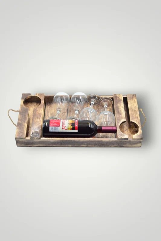 Woodenwinetraywithglasses