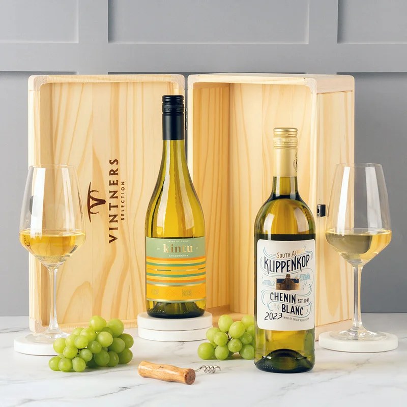 WineLoversClassicWhitesPairinWoodBox