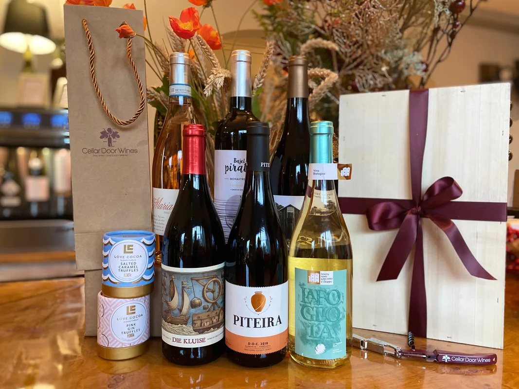 WineClub6–OneYearSubscriptionGift