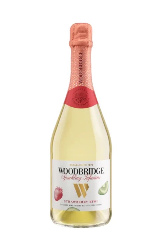 WoodbridgeInfusionsStrawberry&KiwiSparklingWine(750ml)