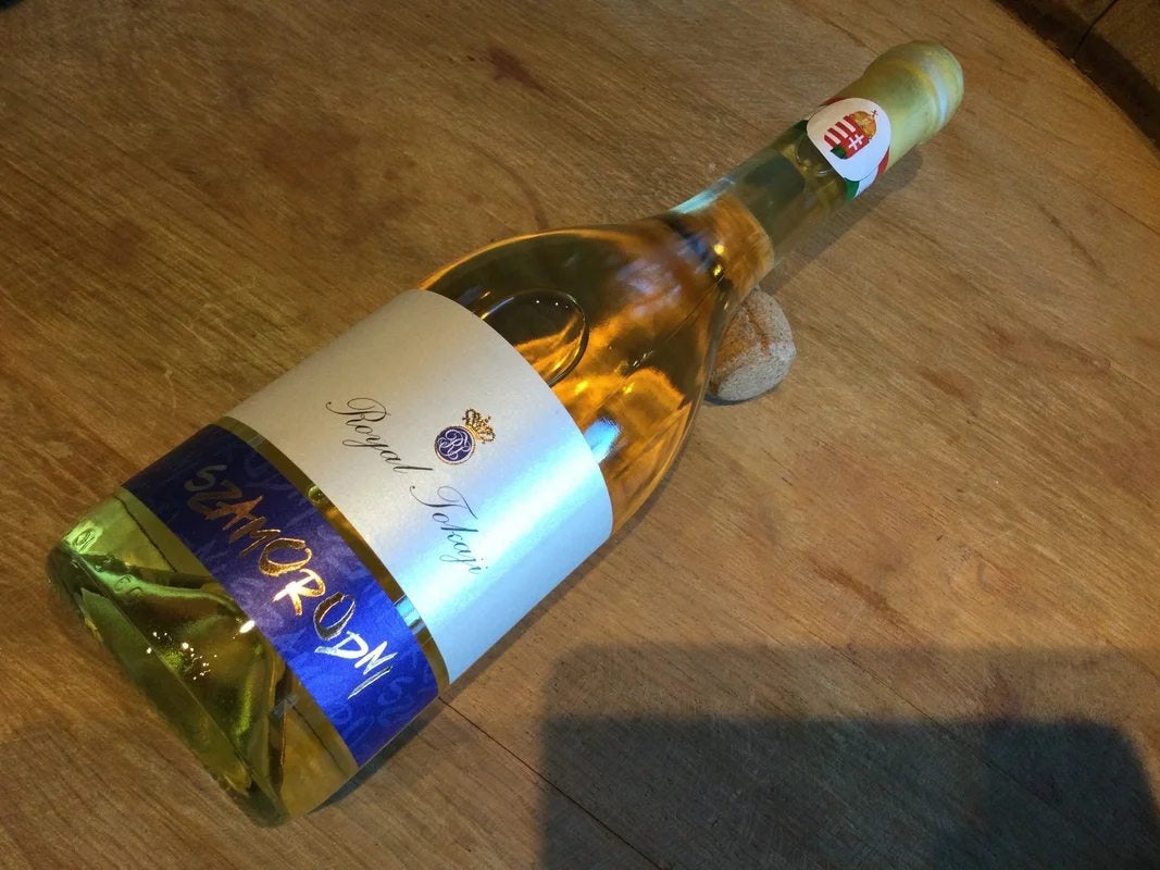 RoyalTokajiSweetSzamorodni50cl2019