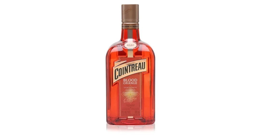 CointreauBloodOrangeLiqueur70cl