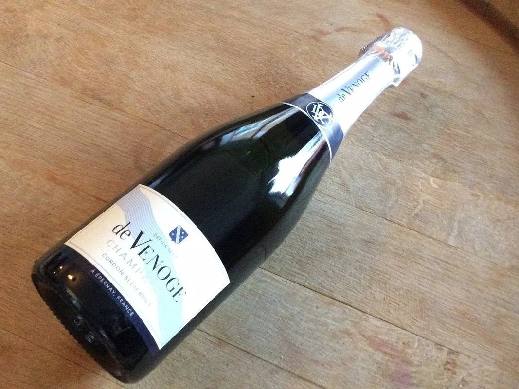 ChampagneDeVenogeCordonBleuNVGiftBoxed
