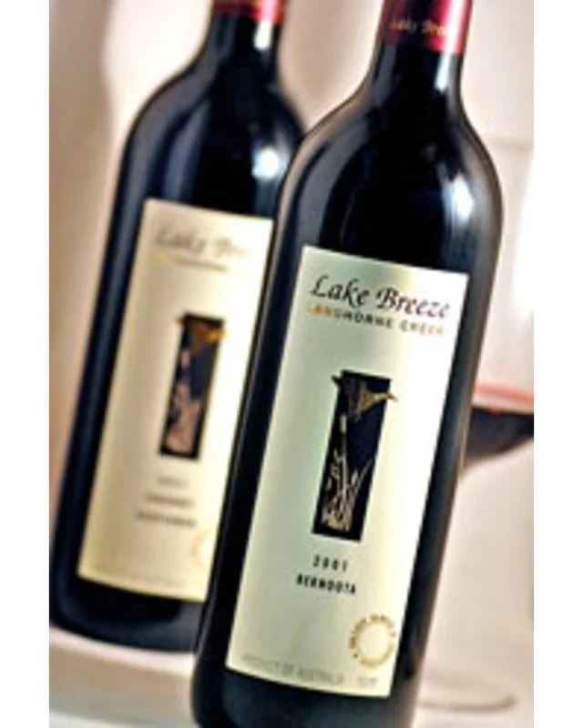 2001LakeBreezeBernootaShirazCabernet