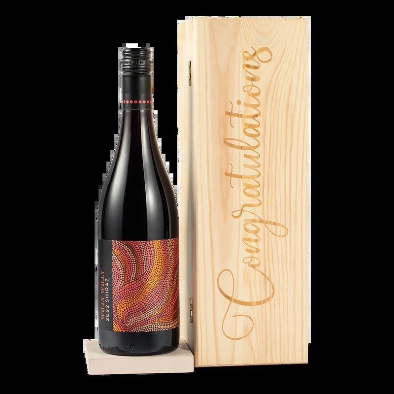 RedWineInCongratulationsGiftBox