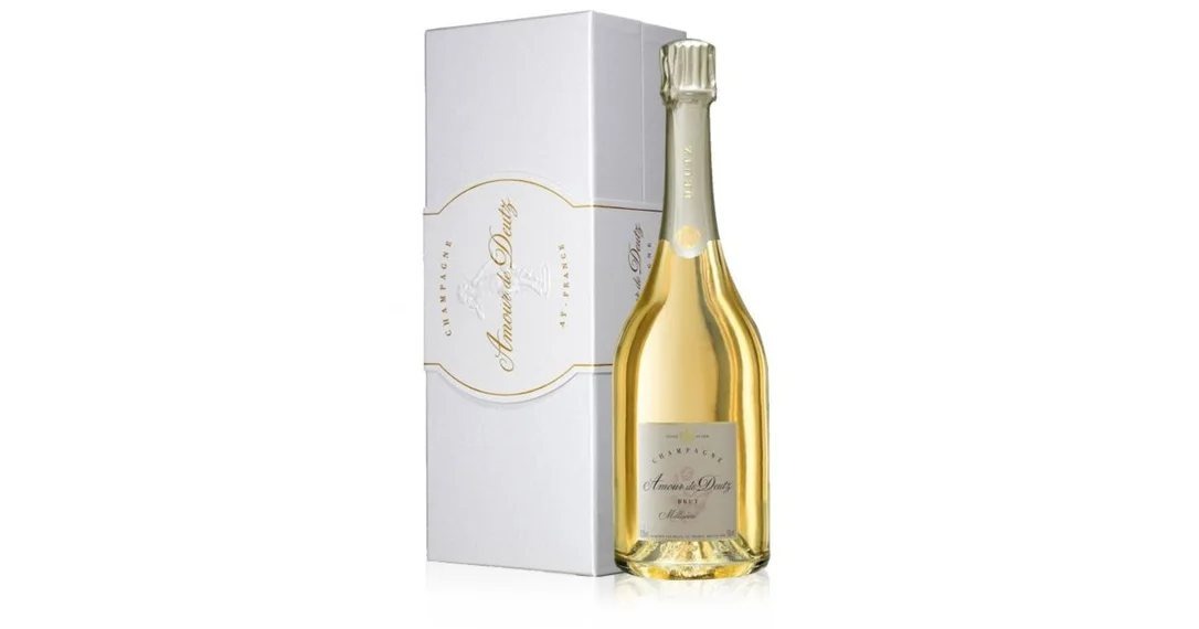 AmourdeDeutzBlancdeBlanc2011ChampagneGiftBox75cl