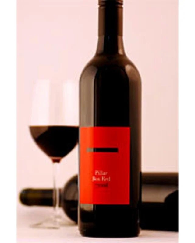 2004PillarBoxRedCabernetShirazMerlot