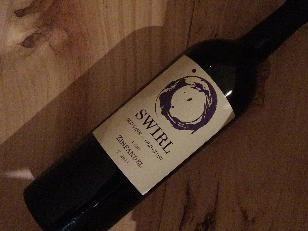 SwirlOldVineZinfandel2017