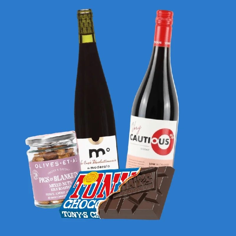 AlcoholFreeRedWine,Chocolate&NutsinGiftBox