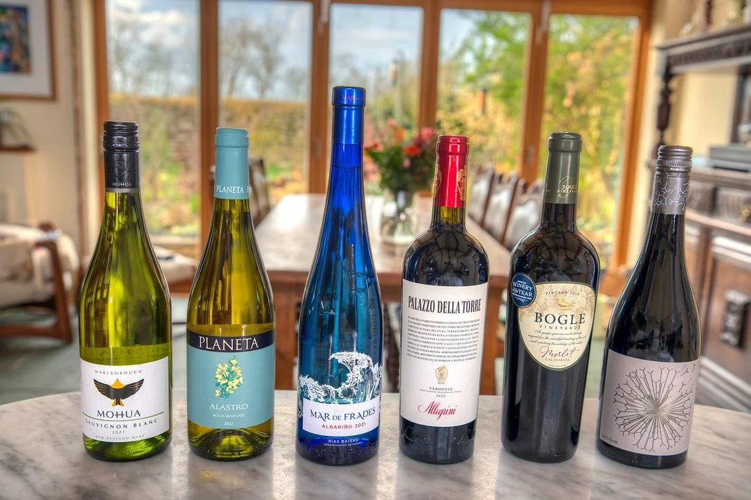 RemarkableWomeninWineCase