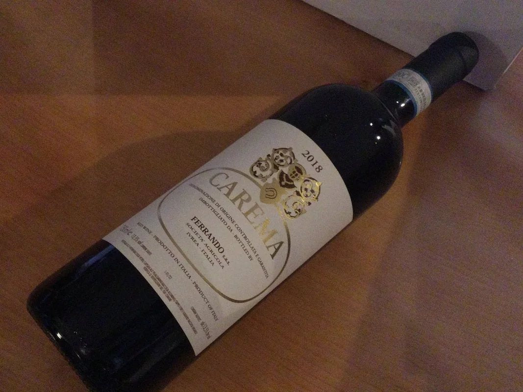 FerrandoCaremaEtichettaBianca2018