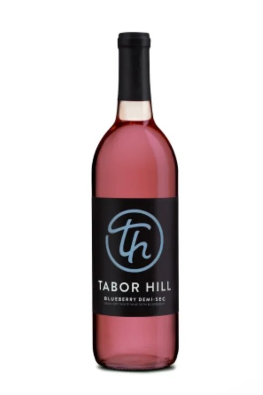 TaborHillsWineryBlueberryDemi-Sec–750ML