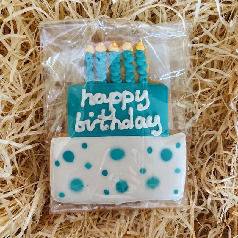 LittleBeeBakeryHappyBirthdayHandIcedBiscuit