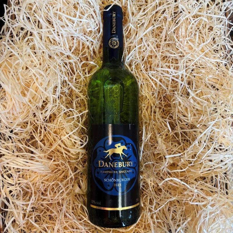 DaneburySchonburgerWhiteWine202375cl