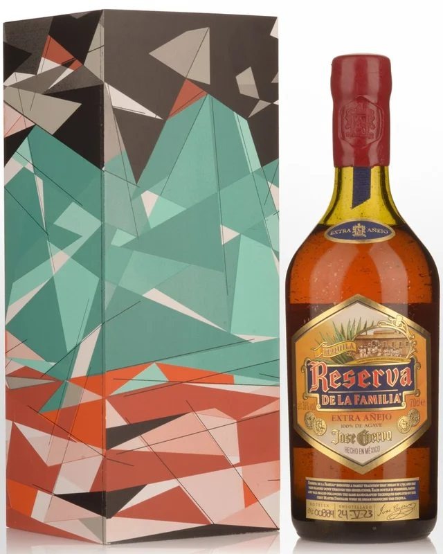 JoseCuervoReservadelaFamiliaColleccionExtraAnejo100%AgaveTequila(700ml)�8%