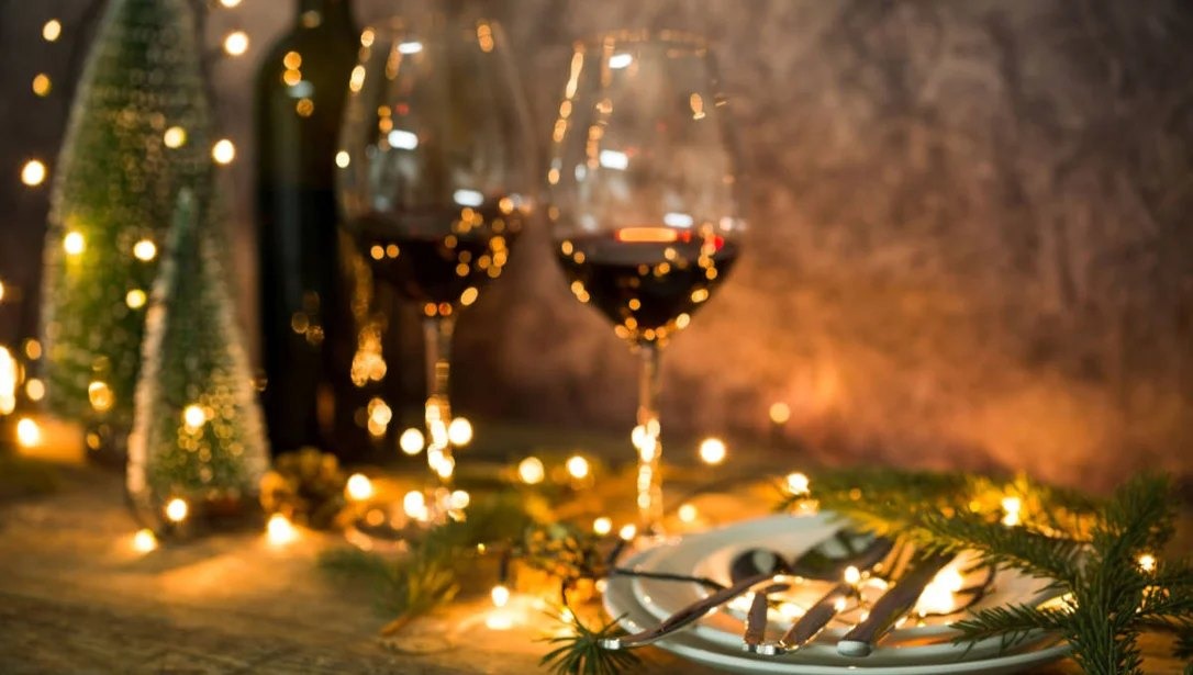 ChristmasSelectionBoxof6wines