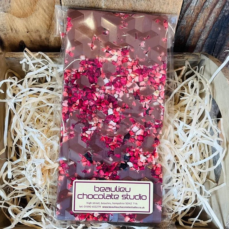 BeaulieuChocolateStudioHandmadeMilkChocolateForestFruitBar80g