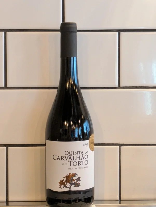 QuintaDoCarvalhao–TortoTinto–Dao2010