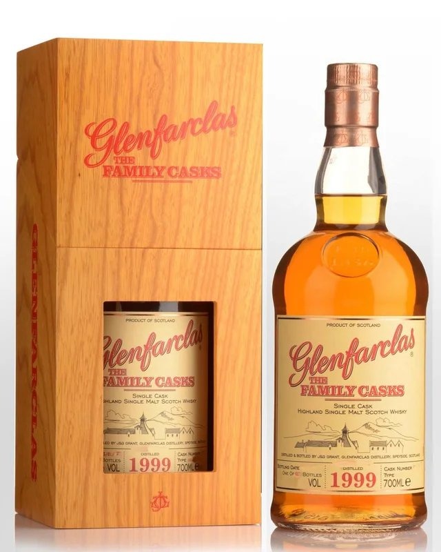 1999GlenfarclasTheFamilyCasksCaskStrengthSingleMaltScotchWhisky(700ml)–Autumn2014Release