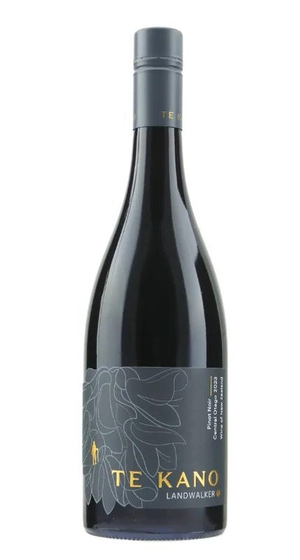 2023TeKanoLandwalkerPinotNoir