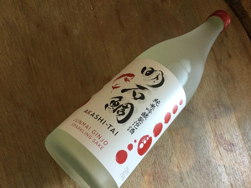 Akashi-TaiJunmaiSparklingSake72cl