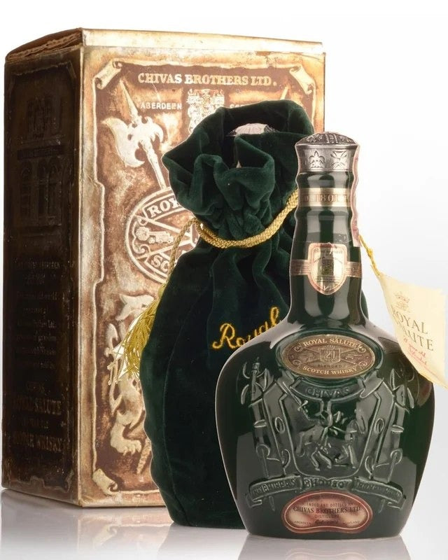 ChivasRoyalSalute21YearOldBlendedScotchWhisky(700ml)â€?980sBottling.