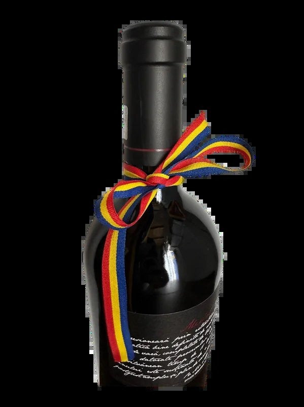 Romanianflagribbonperbottle