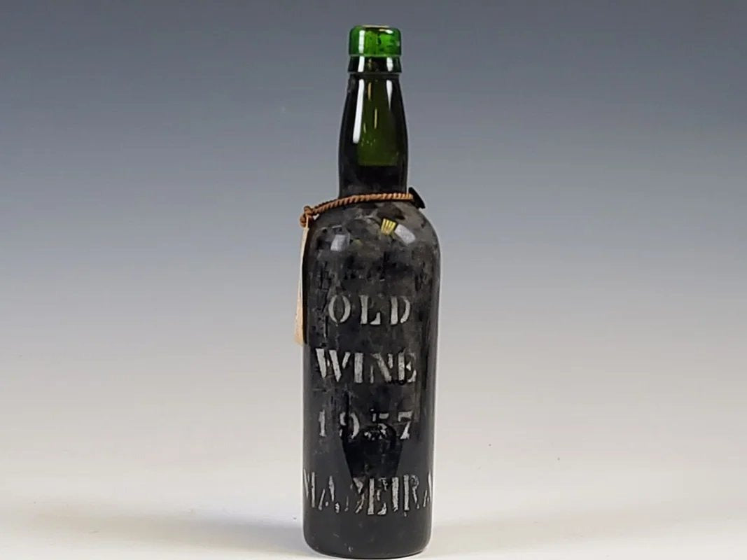 D’OliveirasMadeira,1957MadeiraWine