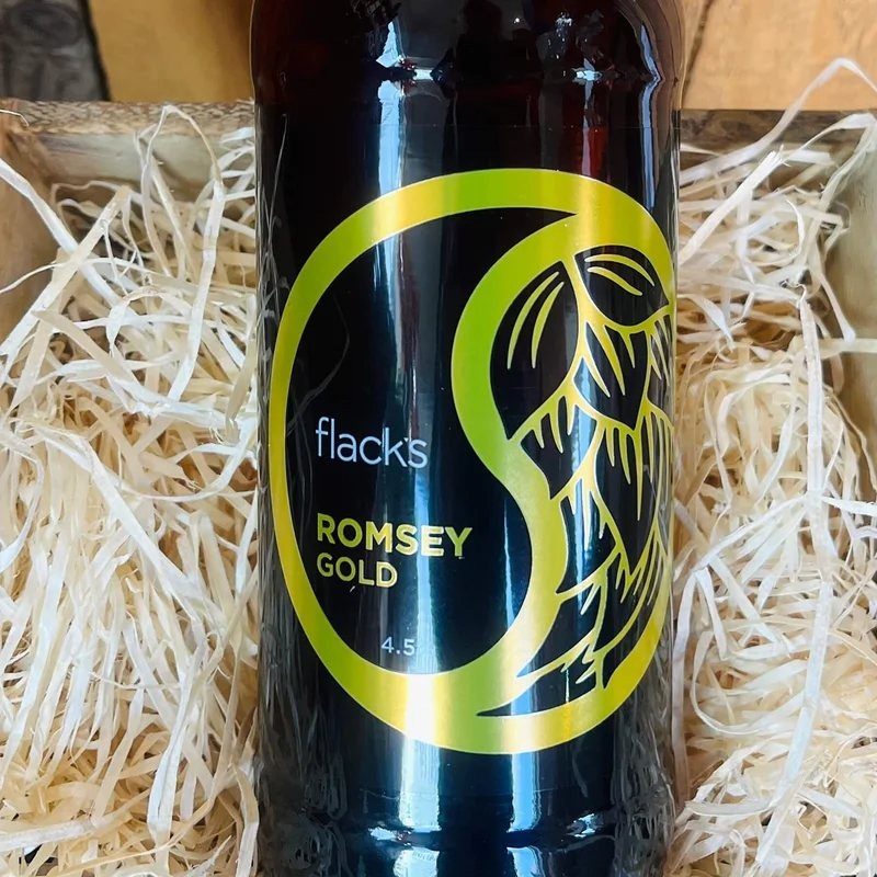 FlackManorRomseyGold500ml