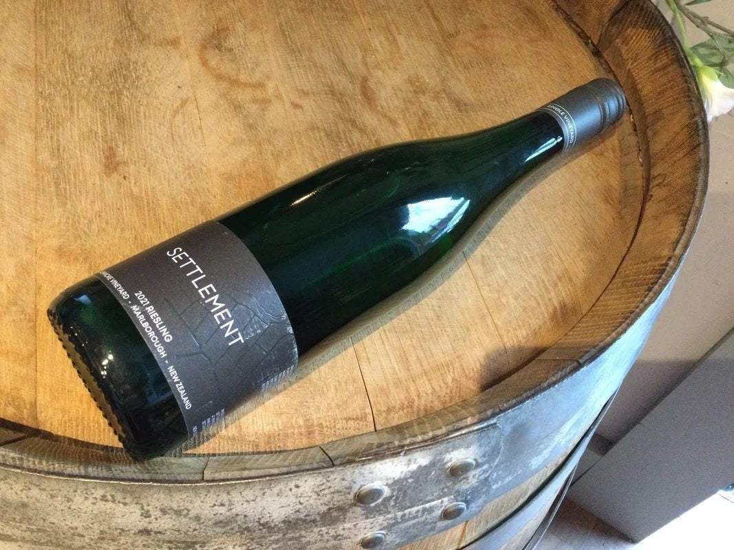 SettlementAshmoreVineyardRiesling2021